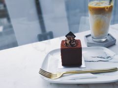 -UNI UNI(环亚凯瑟琳店)