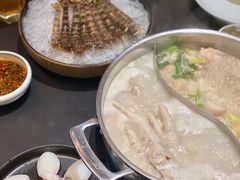 澳门鸡脚猪骨煲（小）-官也街澳门火锅(新源里店)