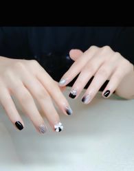 -EMILY艾枚莉美甲美睫·美颜·现磨咖啡