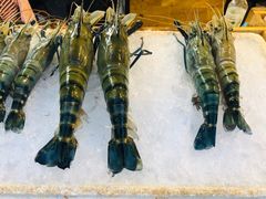 -席娜卡琳火车铁道夜市