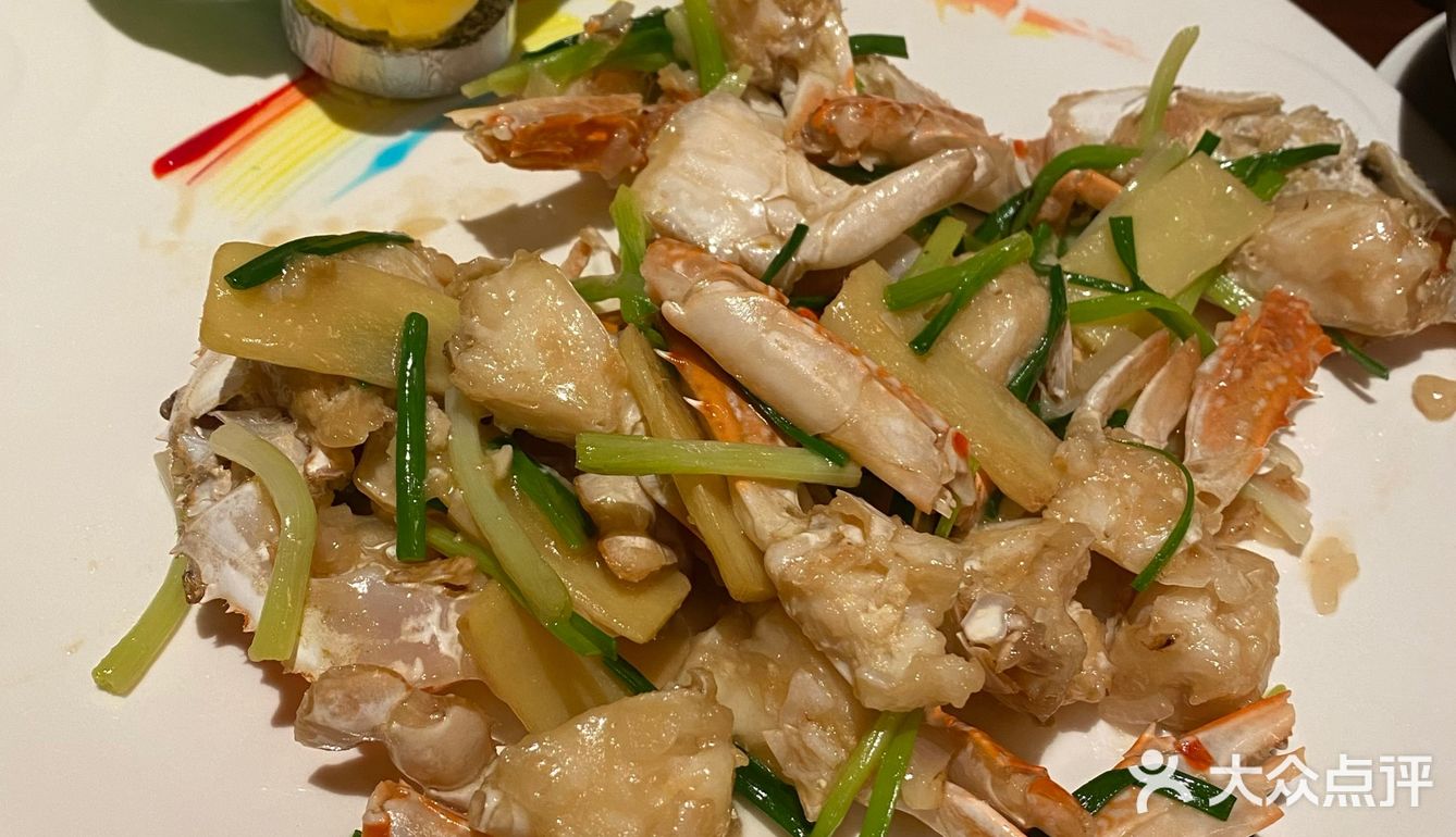 味道中规中矩，单点一个炒花蟹，两支酒，价格清新脱俗