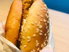 麦辣鸡腿堡-麦当劳(松江南乐得来速店)