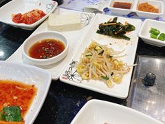 -青松馆韩国料理(香港中路佳世客店)