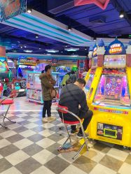 -LuckyStar幸运星家庭娱乐中心(东莞国贸店)