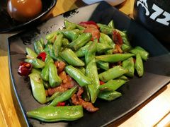 豆角炒肉-72街红烧排骨饭(海珠丽影广场店)