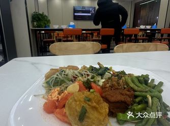 今天一日三餐都在这了！
