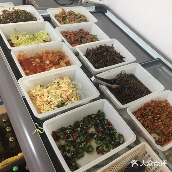 煜鑫东北家常菜(铁路九千平小区店)