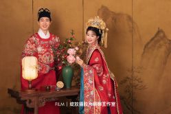 -绽放摄胶片摄影工作室