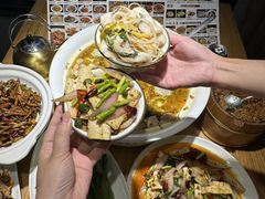 -小三峡食府(西五路店)