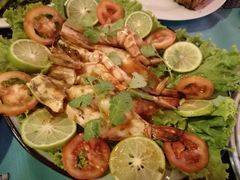 -Pakwan Restaurant & Bar
