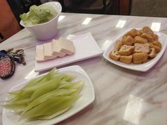 -彭记铁锅肥肠(东四总店)