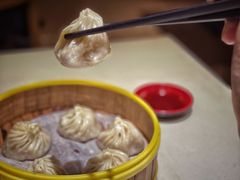 蟹粉小笼-沈大成(南京东路店)