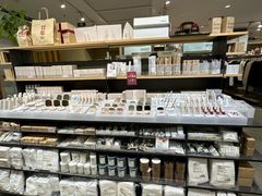 -MUJI无印良品(鑫嘉汇购物中心店)