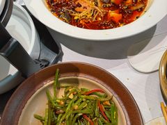 -鱼翅楼·津派砂锅鱼翅(水上公园店)
