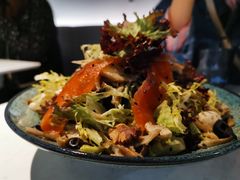 烟熏三文鱼杂菌沙拉&nbsp;芝麻酱-BE BRIGHT KITCHEN(正佳广场店)