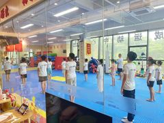 -健成运动中心·体适能跆拳道少儿格斗体考跳绳