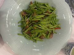 -围龙屋客家食府(福田店)