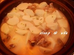 鱼头腊排骨-棠宴酒店(汉口学院店)