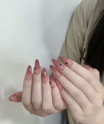 -IDO美甲美睫
