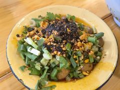 -拈签一笑黄牛肉辣卤串串