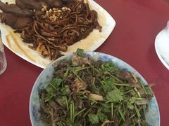 -溢心园香河肉饼总店