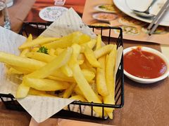 -意卡菲·欢乐聚会餐厅(华侨店)