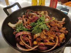 -胡须佬鸡煲四季火锅店(石厦西村直营店)