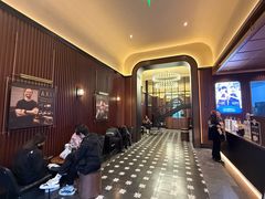 -瑞幸咖啡(江汉路中山大道店)