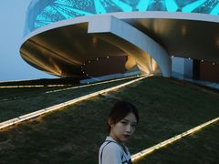 -郑东新区龙湖公共艺术中心