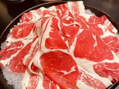 -鲜入唯煮·港式海鲜牛肉火锅(金宝街店)