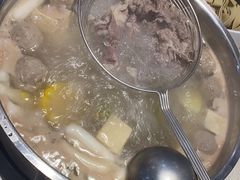 -浪里寻·臻牛养生牛肉火锅(方圆荟店)