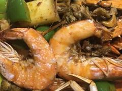 -臻鲜燕海鲜融合餐厅(金陵style店)
