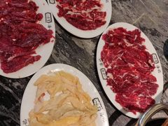 吊龙伴-八合里牛肉火锅(深圳光明大仟里二店)