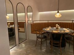 -来龙里 精致 东南亚餐室(万象城店)