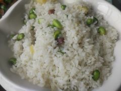 焖豆饭-乡村小榭饭店