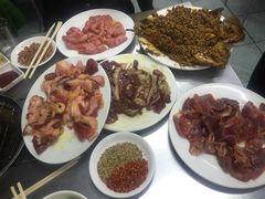 -松明一烤肉馆(鲁园店)