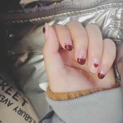 -EMILY艾枚莉美甲美睫·美颜·现磨咖啡