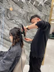 -5M HAIR SALON