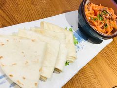 酸萝卜炒牦牛肉-敏珠拉姆藏餐·南京厨房(富春江东街店)