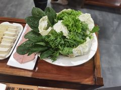 -常赢三兄弟·清真涮肉·清真炒菜(朝阳新城店)