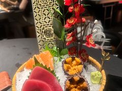 -蟹犇前•帝王蟹雪蟹(陆家嘴店)