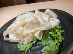 -余欢领鲜火锅(新街口店)