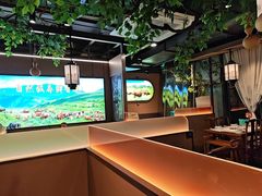 -乡土黄·鲜牛肉火锅·小龙虾(兴业街店)