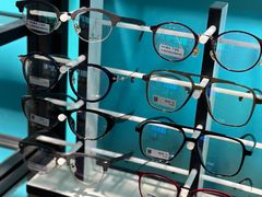 -Trend1881视光·蔡司视觉(领展广场店)