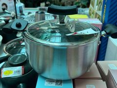 -利群海琴购物广场(商丘路店)