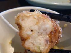 越式香炸墨鱼卷-大头虾越式风味餐厅(光明广场店)
