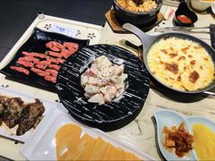 -韩红石板肉(范西路店)