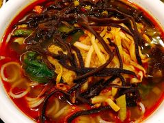 -水平有限螺蛳粉(宏达大厦店)
