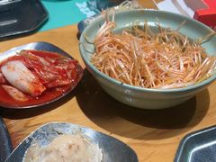 -唯成•韩国炭火烤肉 유성고기