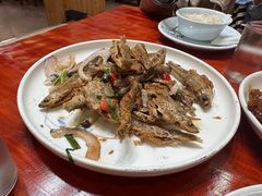 -芦茨金富饭庄·25年老字号·专做稻草鸡
